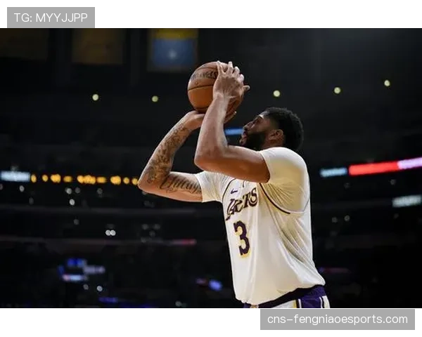 联盟备忘录：裁判将重点审查“非自然投篮动作”以获取犯规